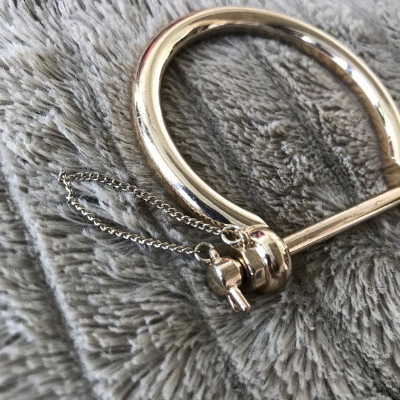 Zara gold cuff bracelet bangle - Picture 3 of 5